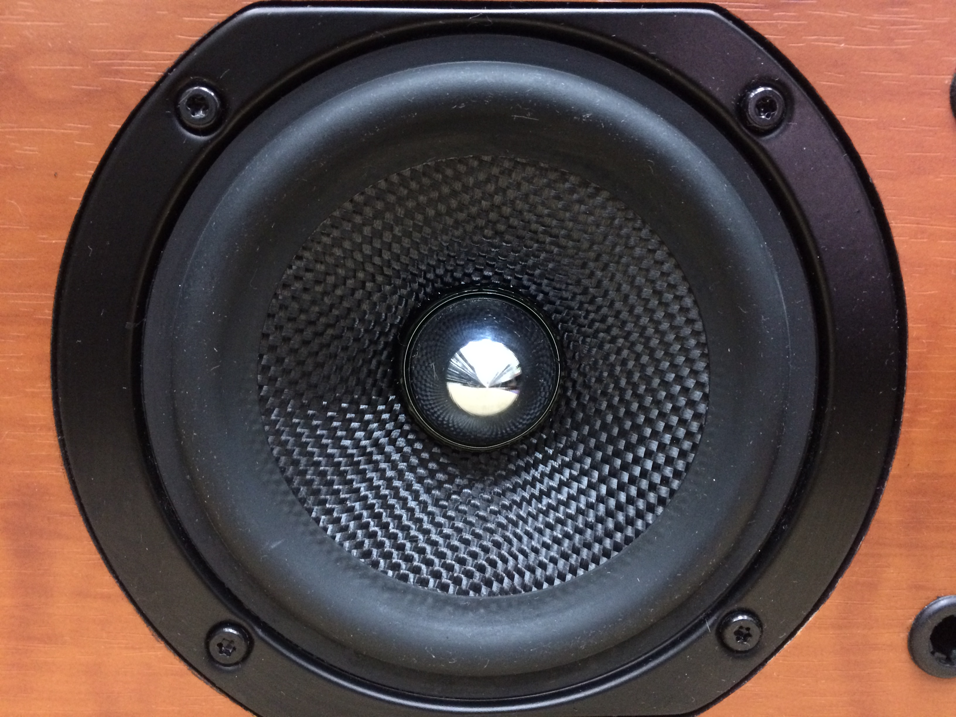 Mordaunt Short Carnival 5 Center Speaker