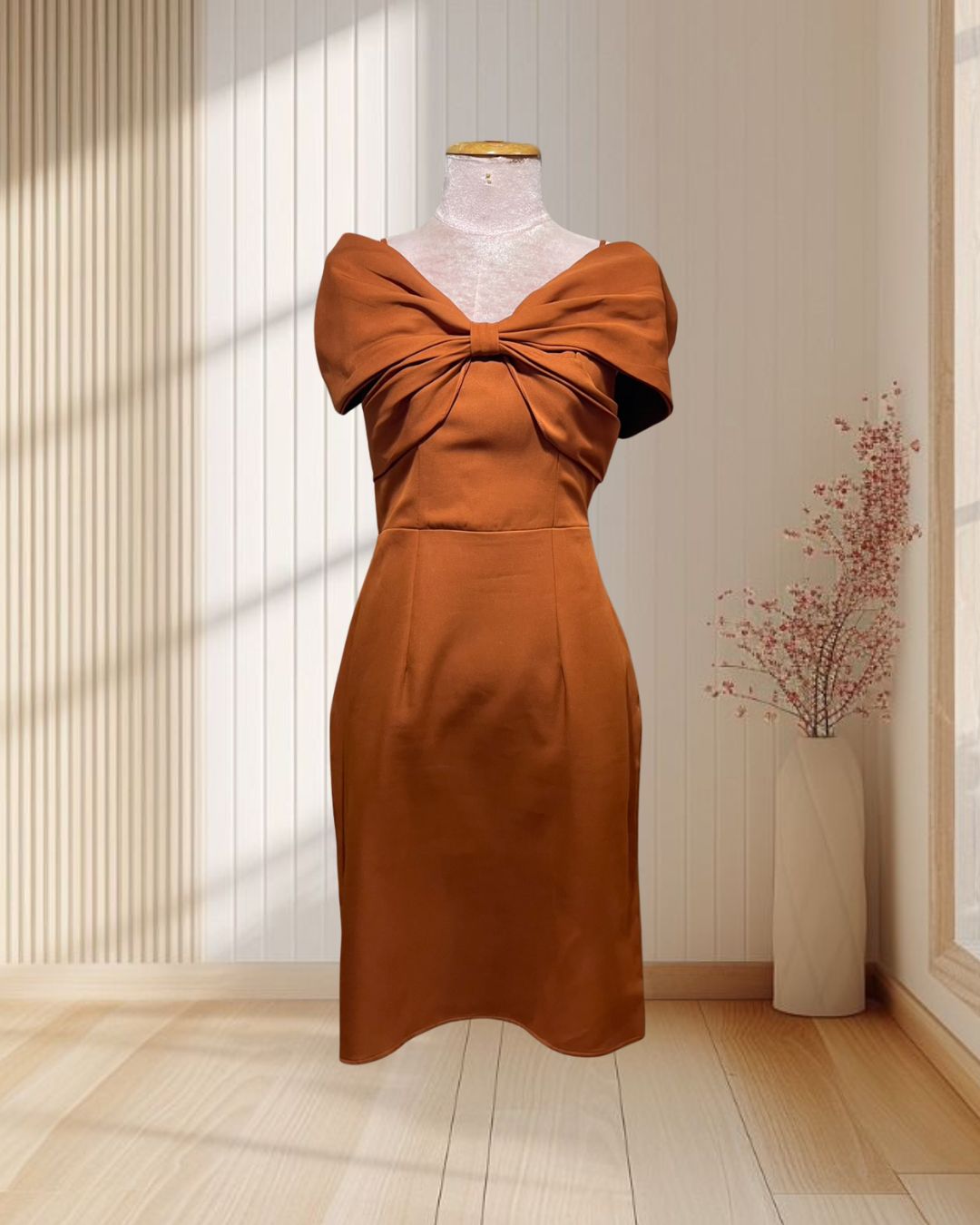 (PRE-LOVED) ราตรีสั้นสีส้มอิฐสายเดี่ยวรวบโบว์2ชั้น อ้อมแขนผ้าบาบี้ 2XL