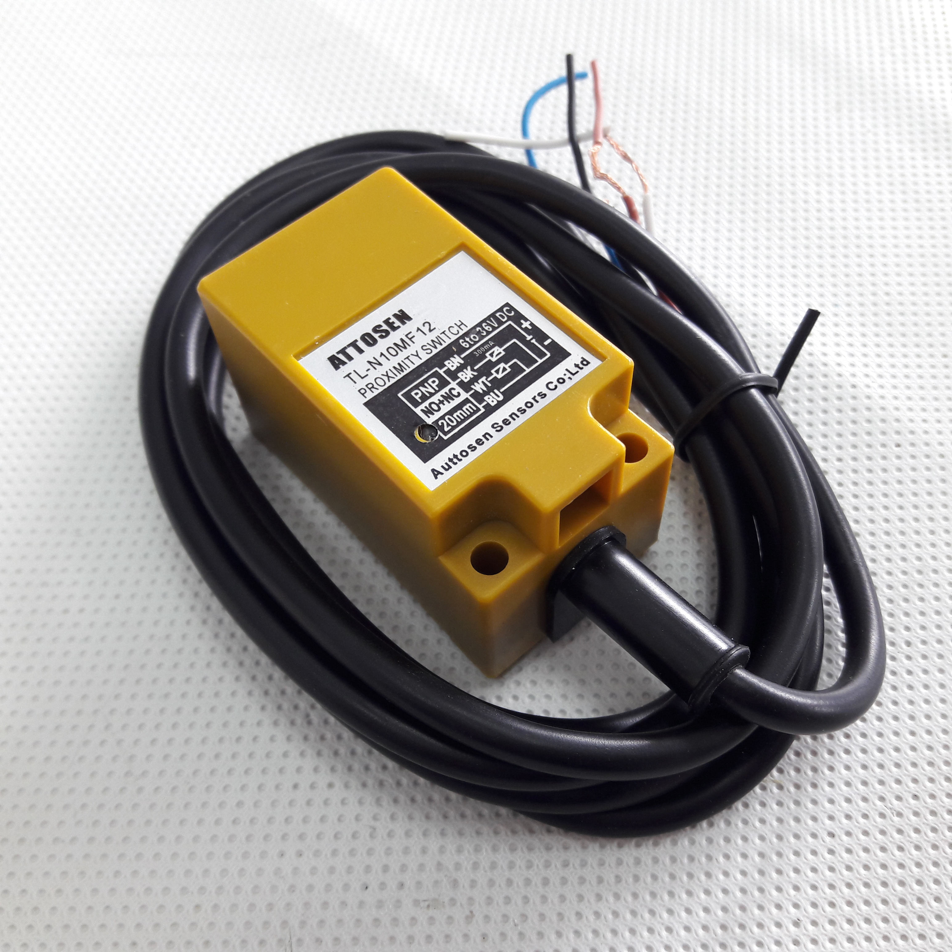 Proximity ATTOSEN รุ่น TL-N10MF12, ระยะ 20 mm, 4wire, PNP, NO, NC