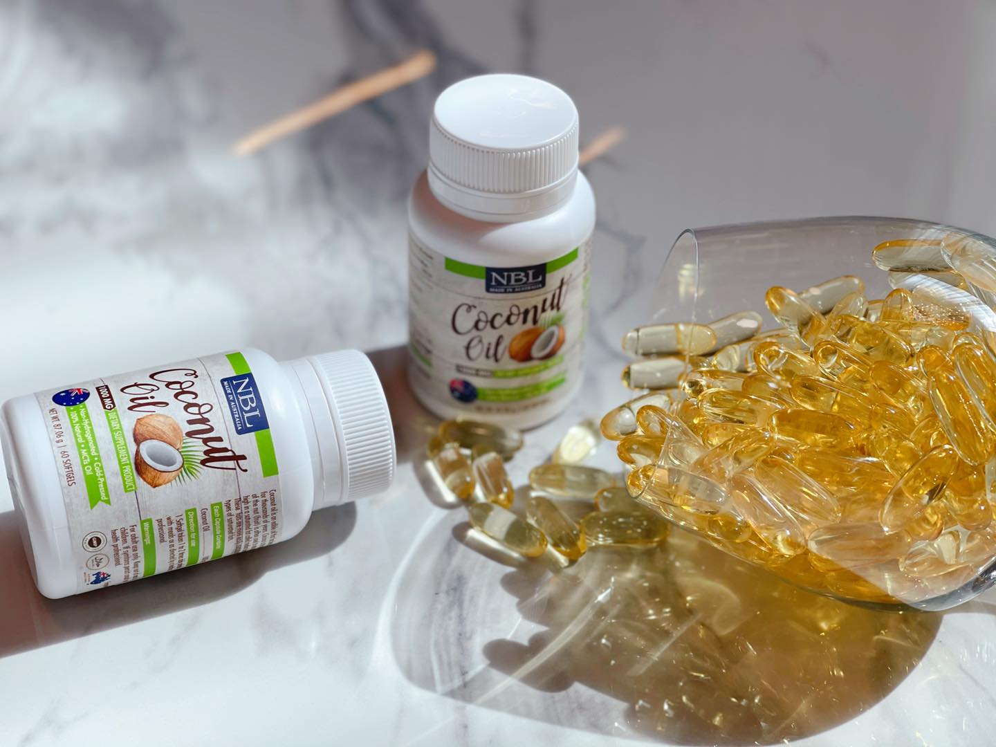 2 ปุก นูโบลิค น้ำมันมะพร้าวสกัดเย็น บริสุทธิ์ 1000 mg. Nubolic Coconut Oil จากประเทศออสเตรเลีย (1 กระปุก 60 เม็ด)