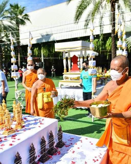ท้าวเวสสุวรรณ จตุมหาราชิกา รุ่น ลาภผลพูนทวี รุ่งเรืองร่ำรวย วัดไร่ขิง จ.นครปฐม ปี ๒๕๖๔