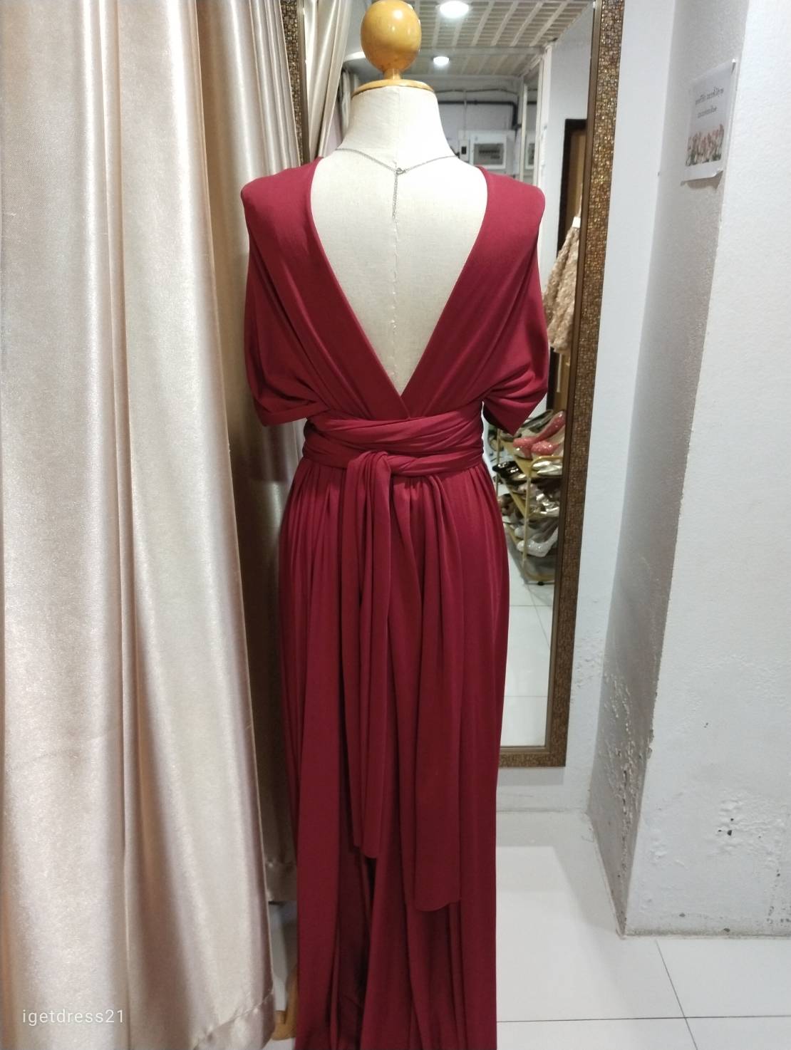 (PRE-LOVED) ชุดราตรียาวสีเเดงไวน์ รุ่น infinity(ฟรีไซส์)