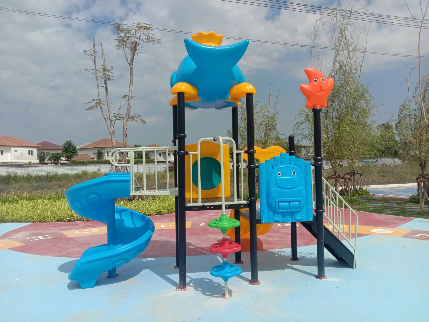 เครื่องเล่นสนาม ชุด FUNNY SEA เครื่องเล่นใต้ทะเลแสนสนุก