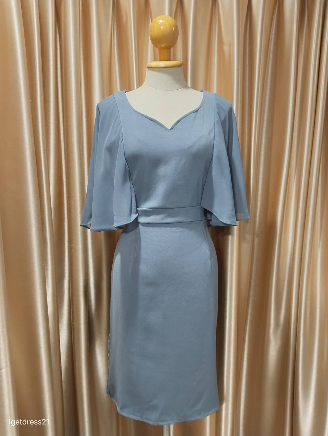 ชุดราตรีสั้นมีแขน สีฟ้าอมเทา XL