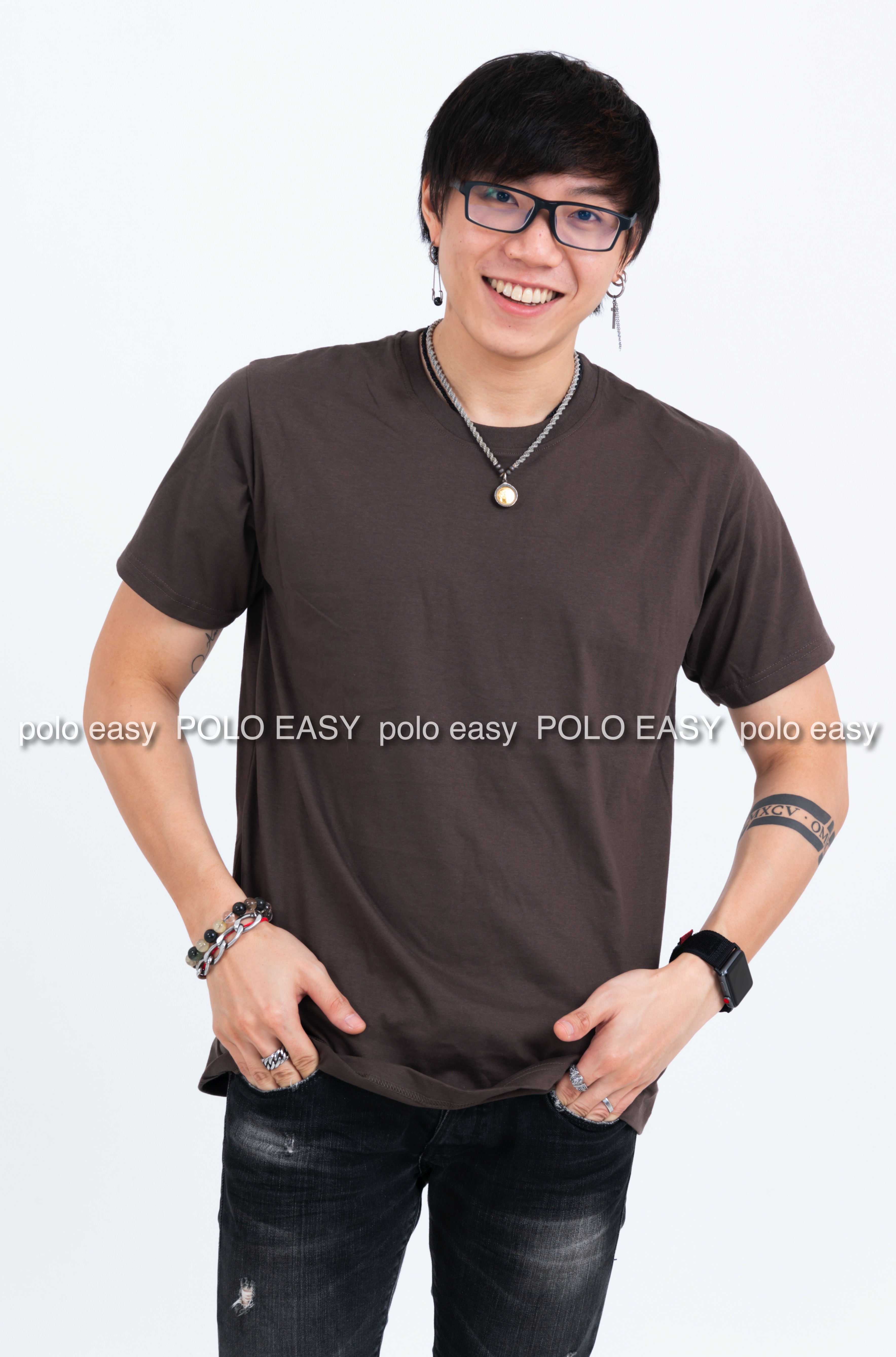 L เสื้อยืด สีเทาเข้ม คอกลม แขนสั้น Size L