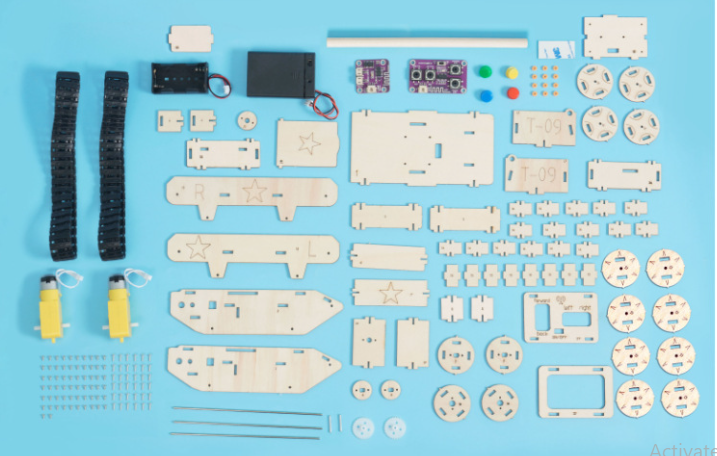 รถถังควบคุมด้วยรีโมทไร้สาย 4 ทิศทาง