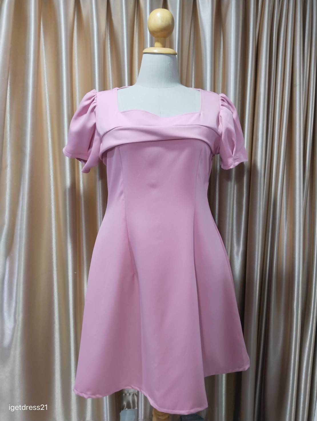 เดรสสั้นออกงานแขนตุ๊กตากระโปรงบานสีชมพู 3XL