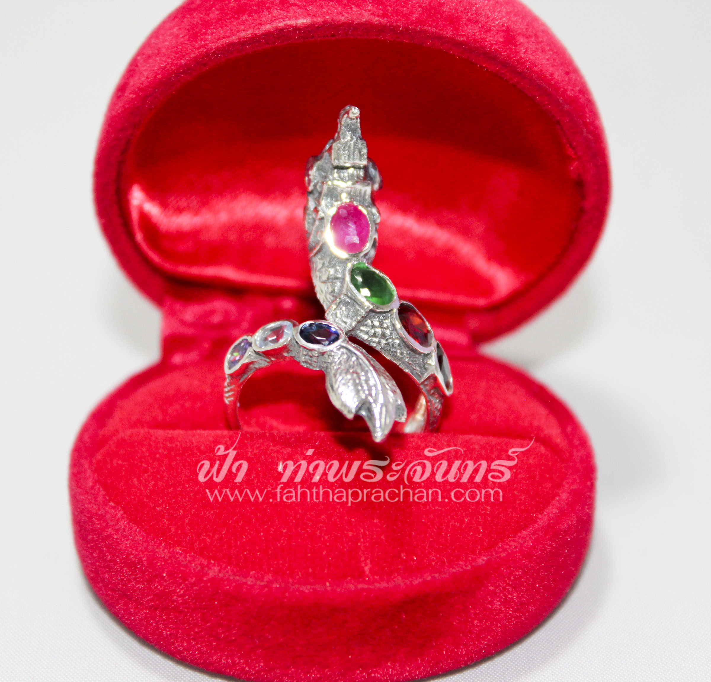 แหวนลายหัวพญานาค เงิน หัวเล็ก ฝังพลอย