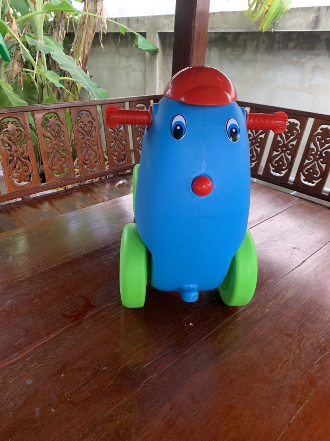 รถดุ๊กดิ๊ก รถขาไถ่