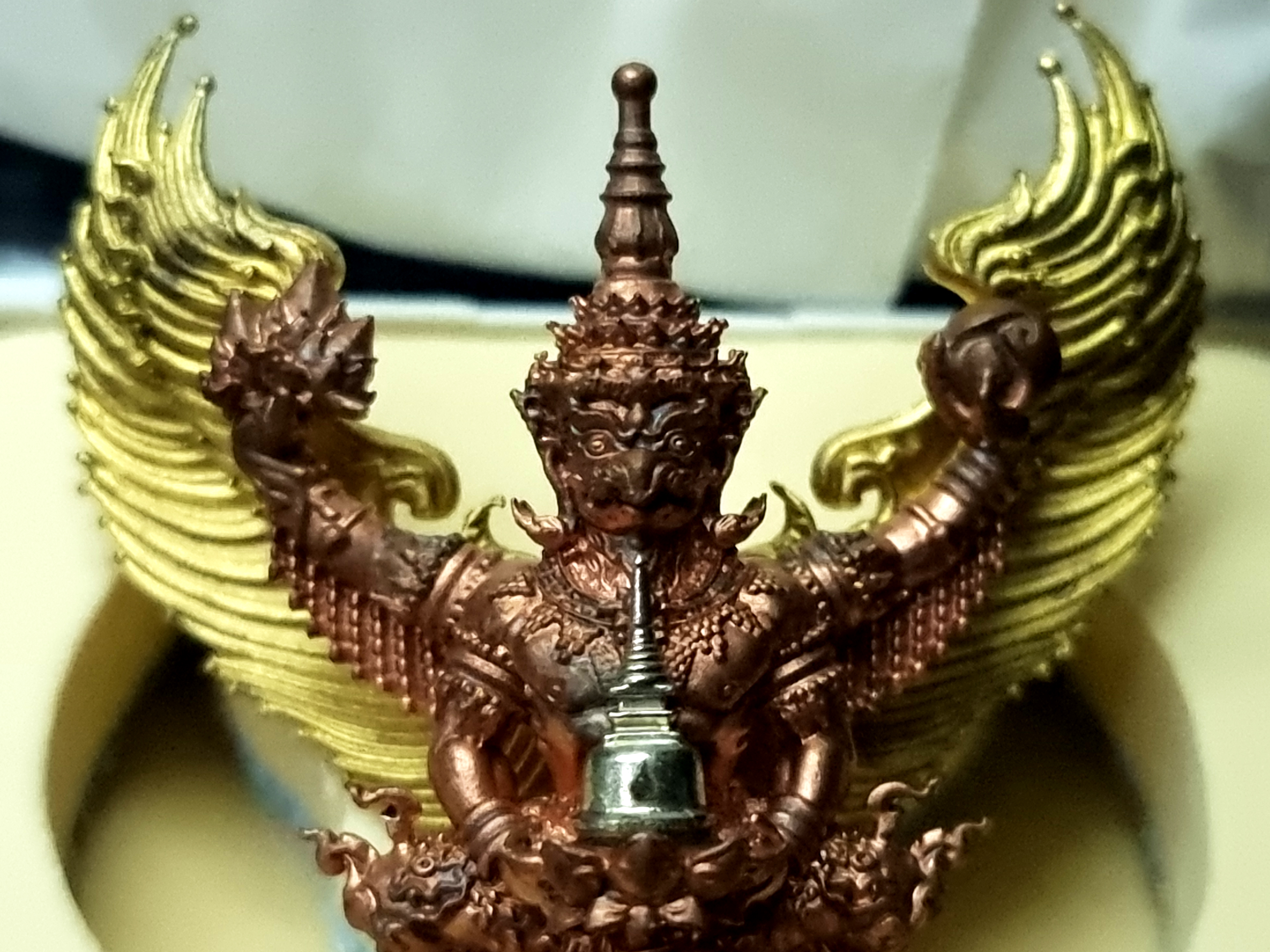 พญาครุฑ เสาร์ 5 เงินไหลมา วัดมหาธาตุ นครศรีฯ ทองแดง ปีกทองลำอู่ พระธาตุขาว โค๊ด ๓๓