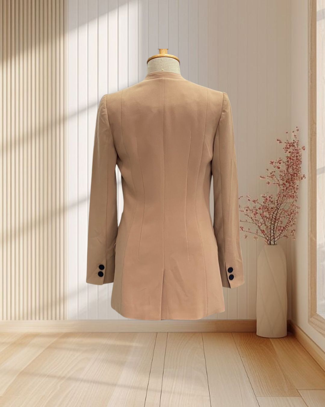 สูทผู้หญิงสีน้ำตาล แต่งปกดำ ไซส์ M