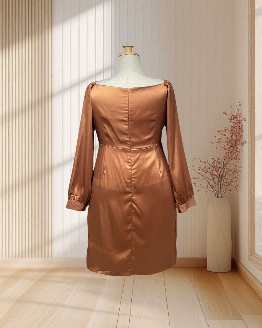 (PRE-LOVED) ชุดราตรีสั้นสีน้ำตาลแขนยาว 3XL