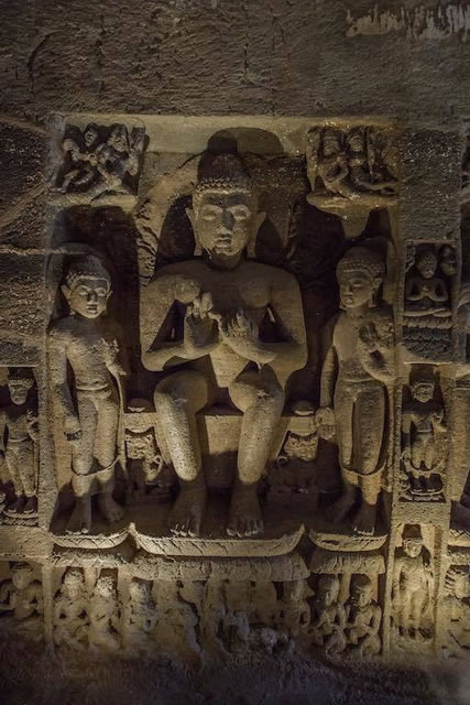 ทัวร์ถ้ำอชันต้า มุมใบ 5-10 ต.ค.2568