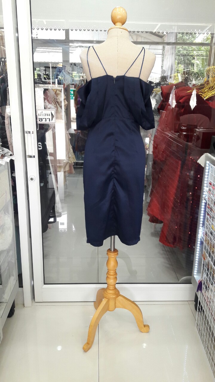 (PRE-LOVED) สั้นกรมสายเดี่ยวคิมเบอรี่(L)