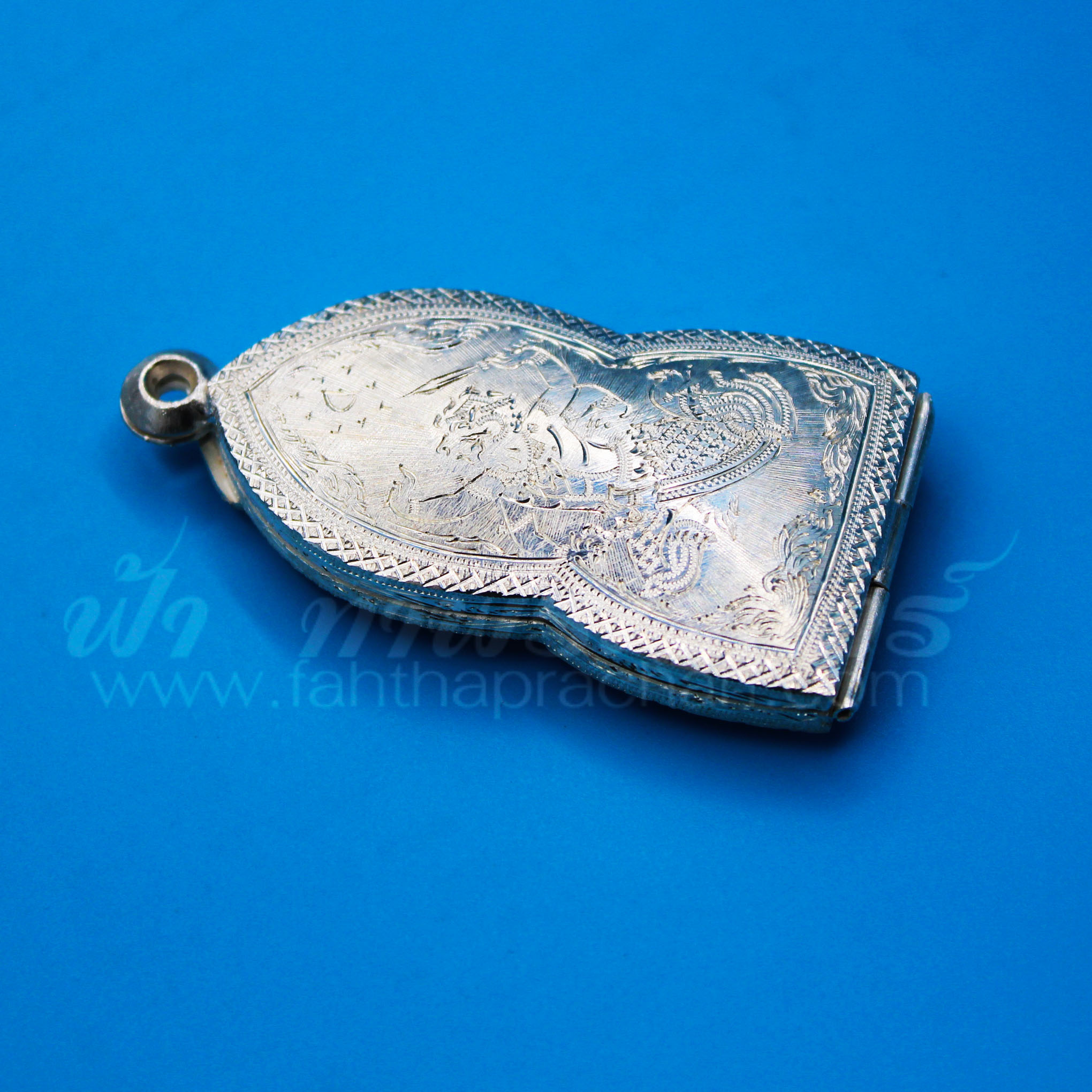 ตลับชินราชใบเสมา ปิดหลัง เงินแกะลาย 92..5%