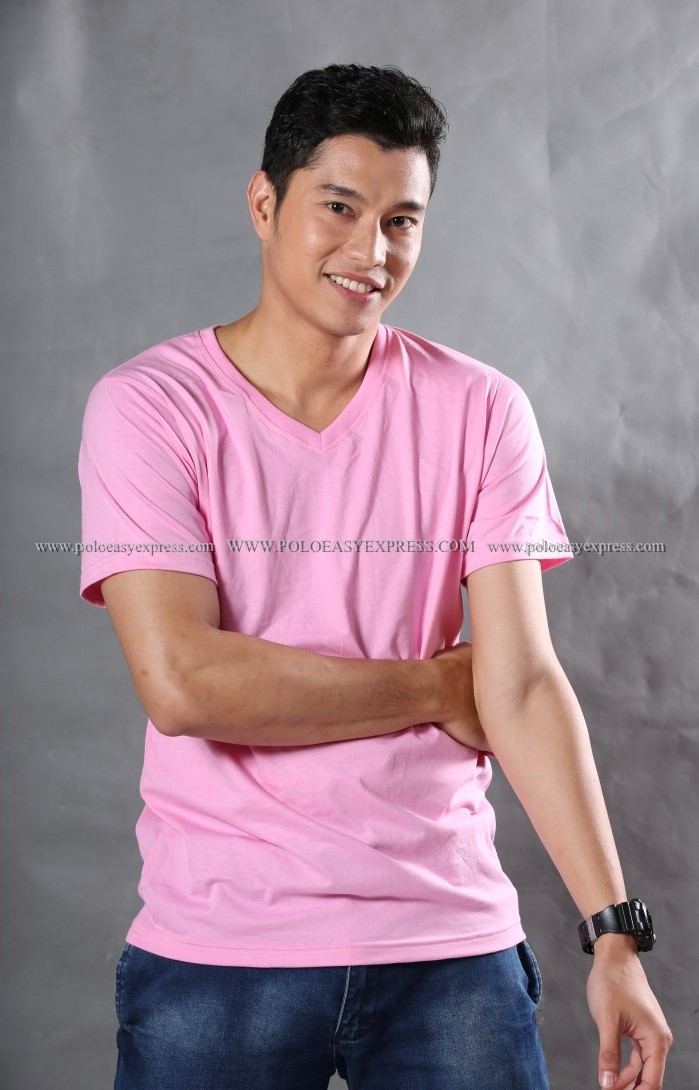 XL เสื้อยืด สีชมพูอ่อน คอวี แขนสั้น Size XL