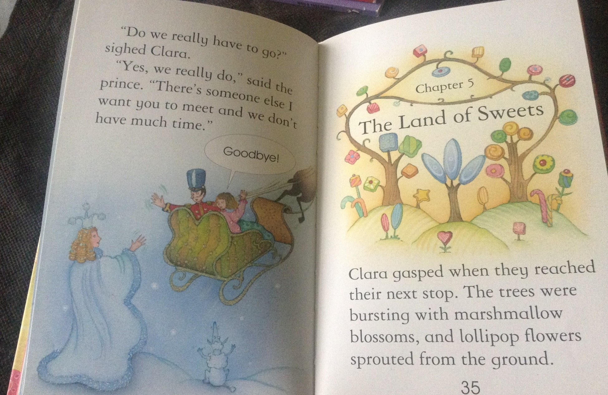 The Nutcracker: Usborne Young Reading: Gift Edition by Emma Helbrough, Anna Luraschi ราคา 80