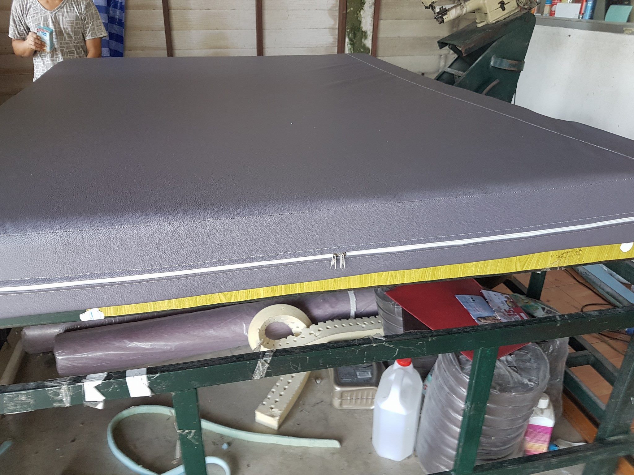 ที่นอนฟองน้ำอัดหนา 4 นิ้ว