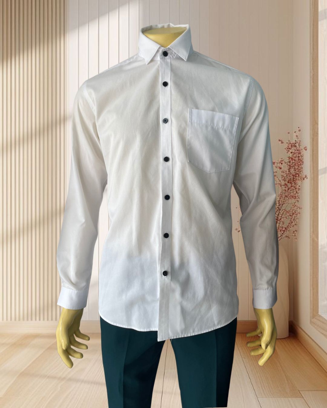 เสื้อเชิตสีขาว แขนยาว คอปก กระดุมดำ งานป้าย F&F ไซส์ L