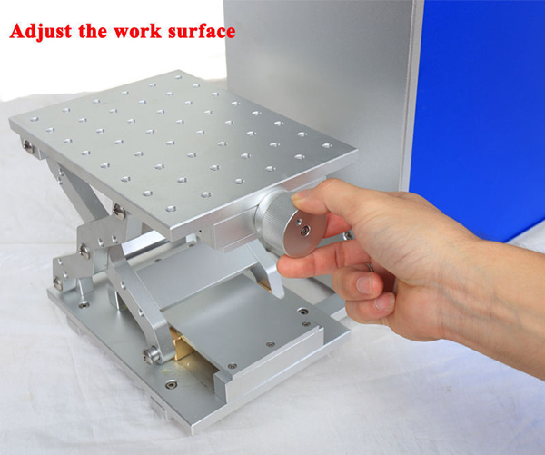 ไฟเบอร์ออฟติกส์เลเซอร์มาคกิ้งและแกะสลัก ขนาดพกพา S004 30W 150x150 mm