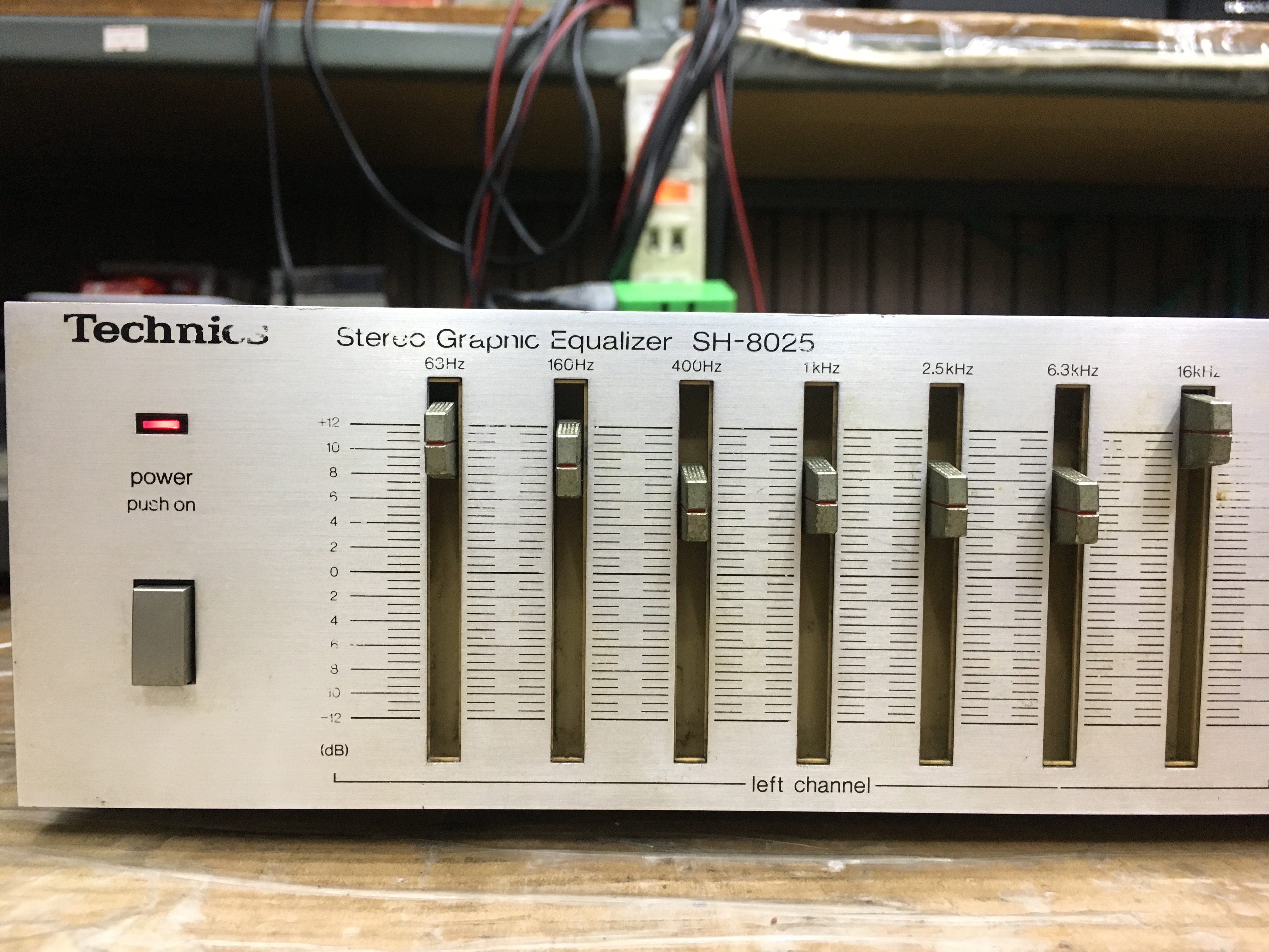Technics SH-8025 Stereo Graphic Equalizer