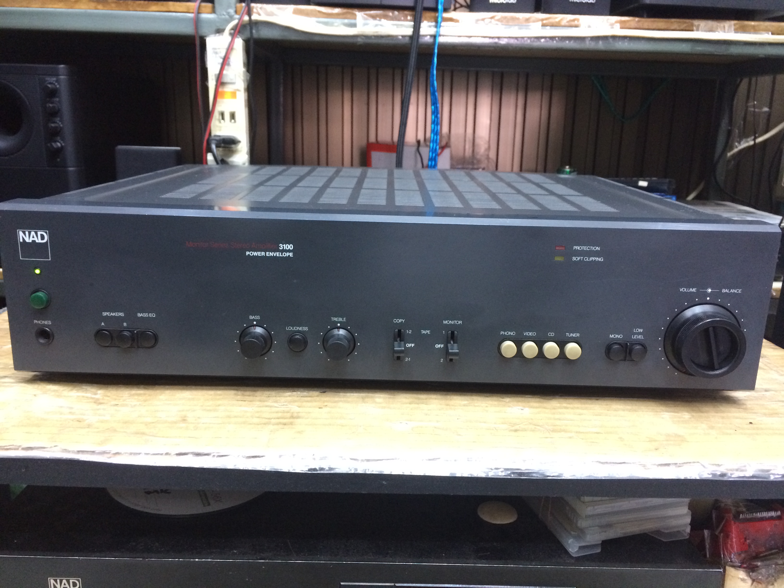 แอมป์ NAD 3100 Stereo Integrated Amplifier