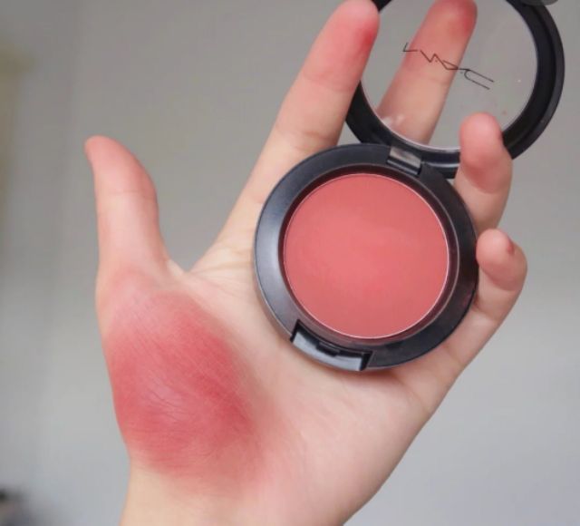 บลัชออนแมค MAC Sheertone Blush on 6g สีPeachykeen