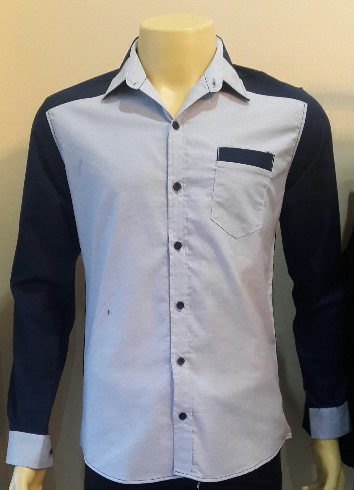 เสื้อเชิ์ต สีกรม + เทา