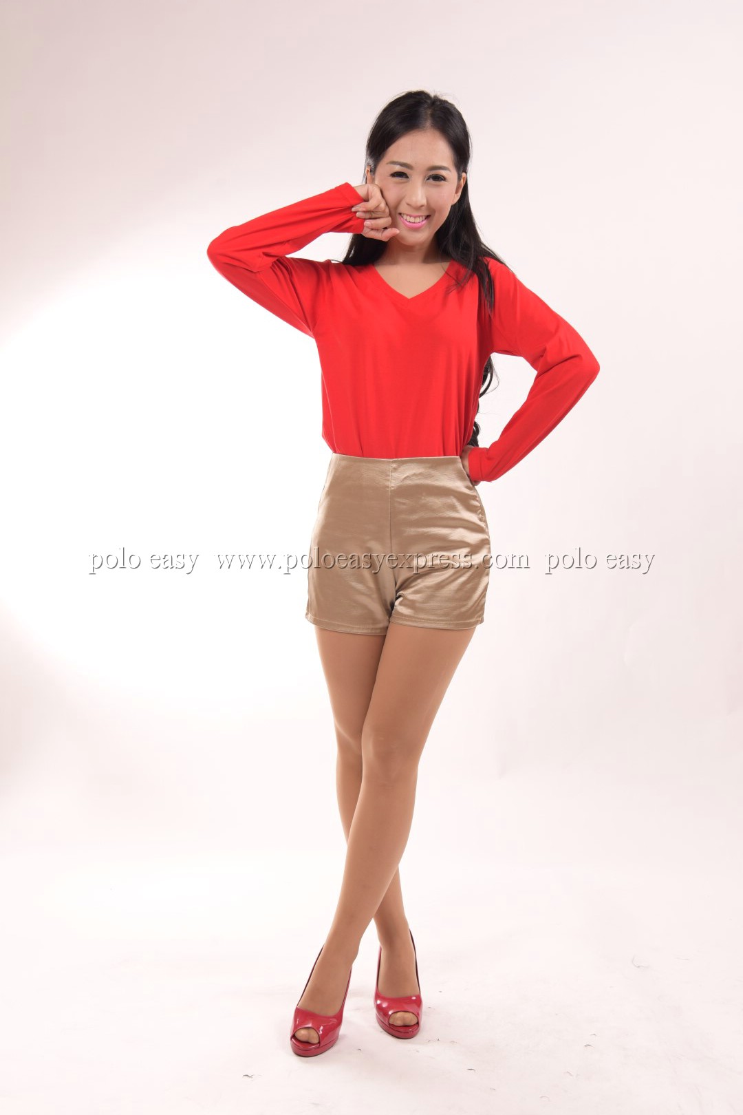 เสื้อยืด สีแดง คอวี แขนยาว Size 4XL
