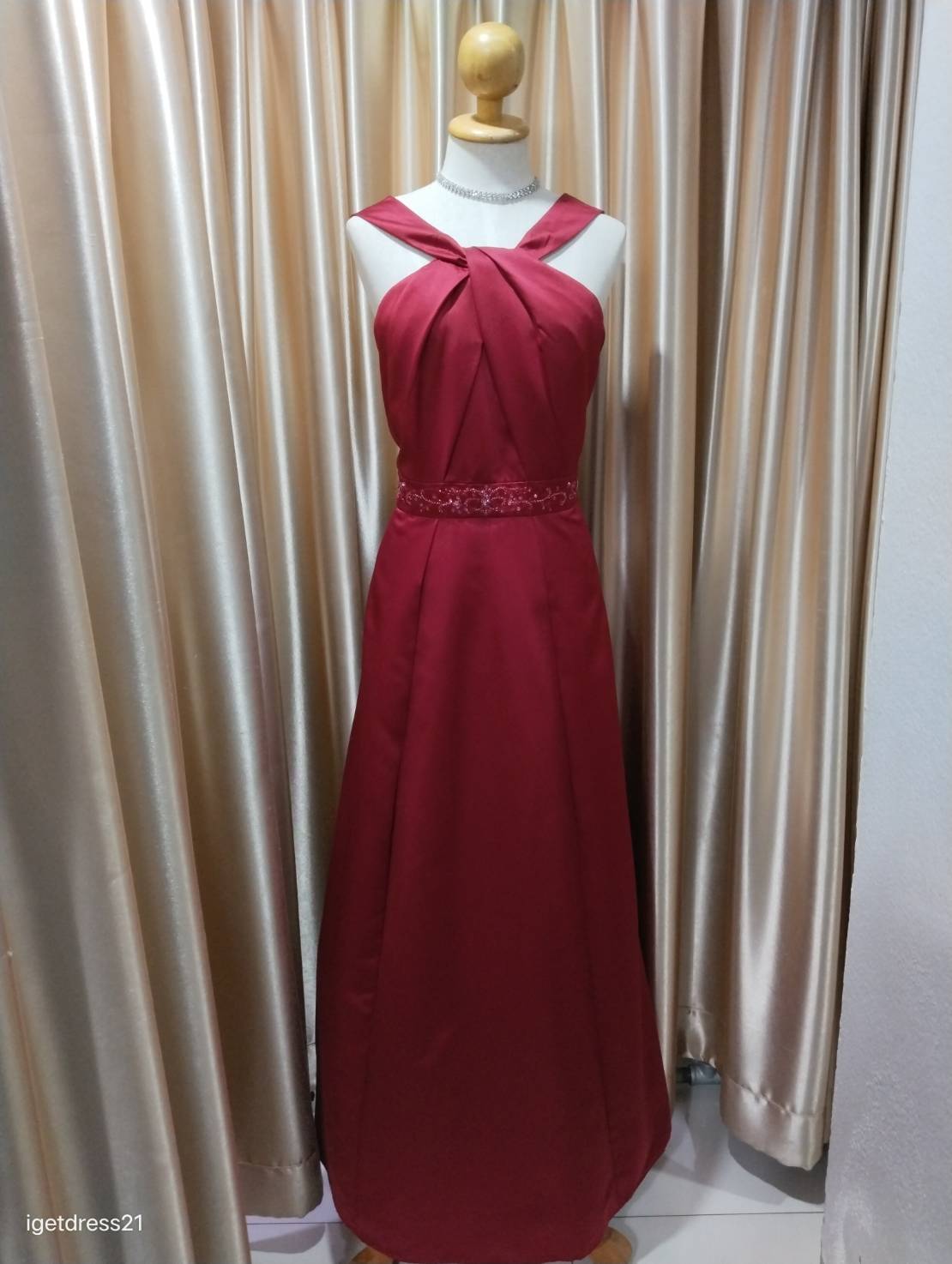 ชุดราตรียาวสายไขว้แต่งเอวสีแดง 2XL