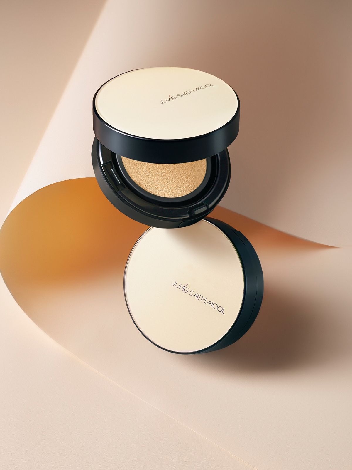 คุชชั่นจองแซมมุล # Light Jung Saem Mool Essential Skin Nuder Long Wear Cushion