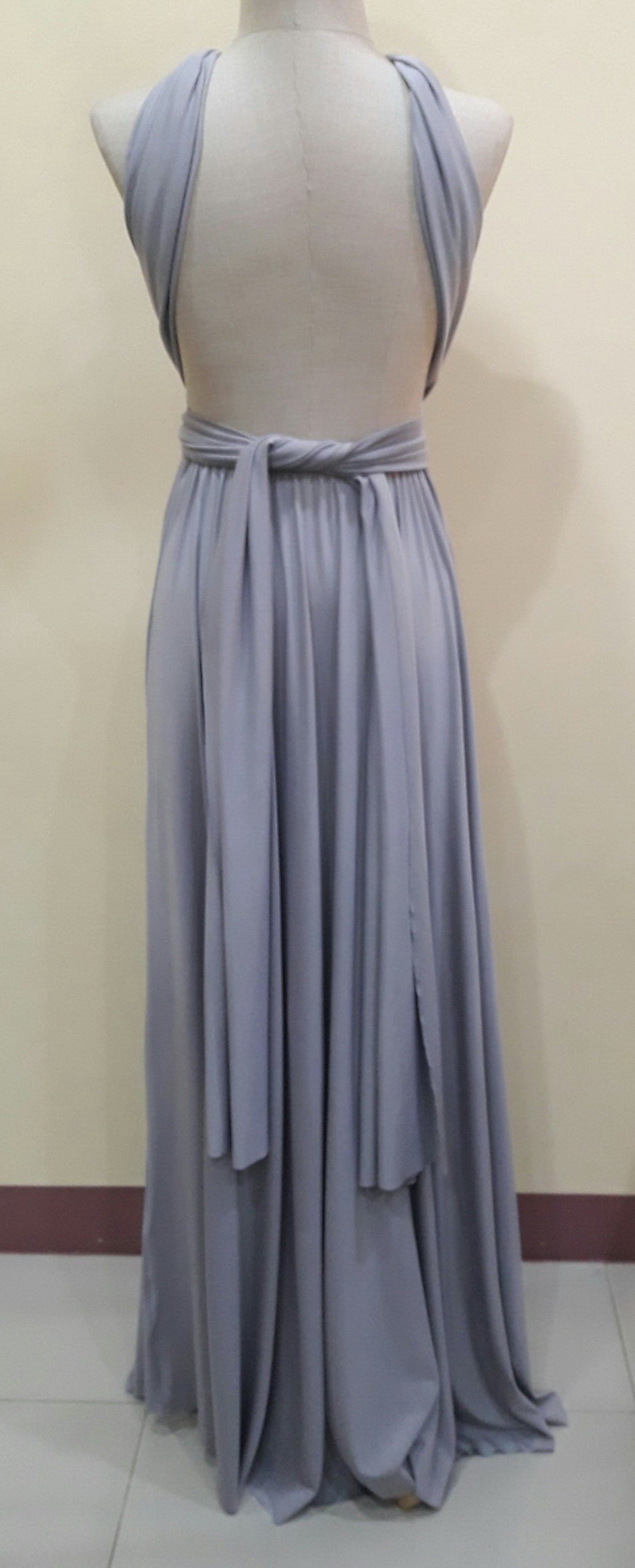 (PRE-LOVED) ชุดราตรียาวสีเทา รุ่นinfinity(ฟรีไซส์)