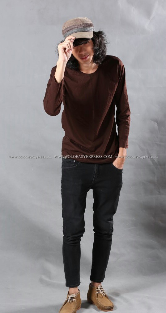 เสื้อยืด สีน้ำตาล คอกลม แขนยาว Size XL