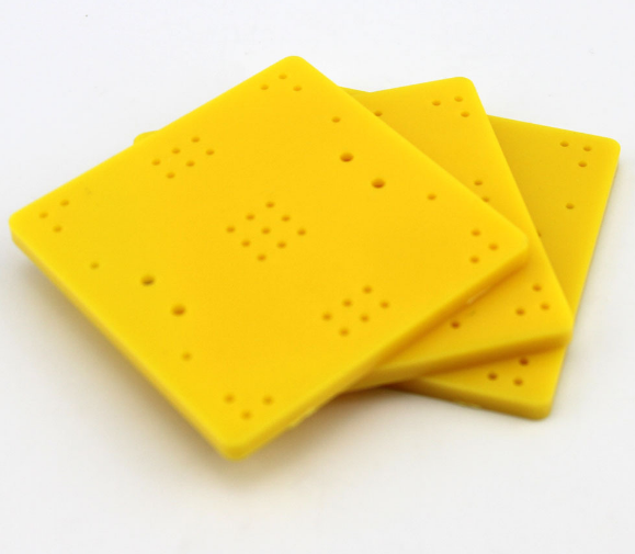 แผ่นพลาสติกอเนกประสงค์ขนาด 75*75 ม.ม.