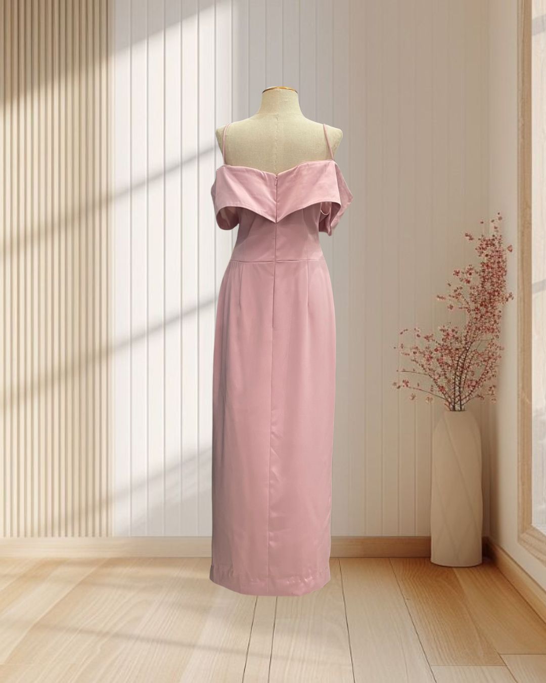 (PRE-LOVED) ราตรียาวสีชมพู สายเดี่ยวปาดไหล่ ไซส์ XL