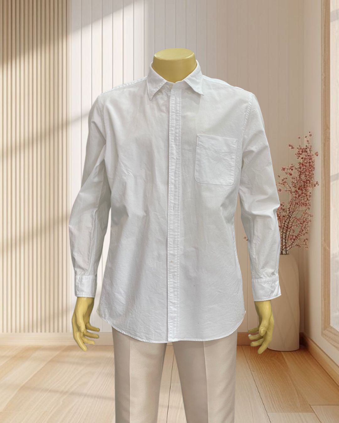 เสื้อเชิตคอปก สีขาว แขนยาว มีกระเป๋าหน้า งานป้าย UNIQLO ไซส์ 6XL