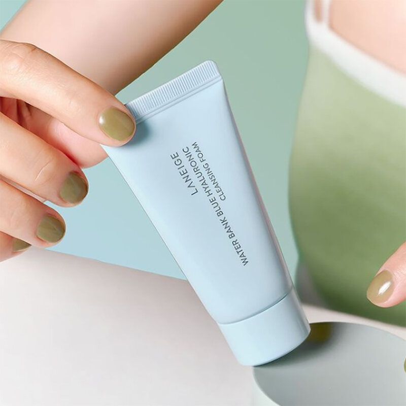 บำรุงผิวหน้าลาเนจ Laneige Water Bank Blue Hyaluronic Foam 30ml