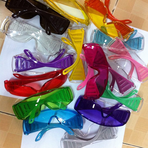 แว่นกันน้ำสงกรานต์ เลือกสีได้