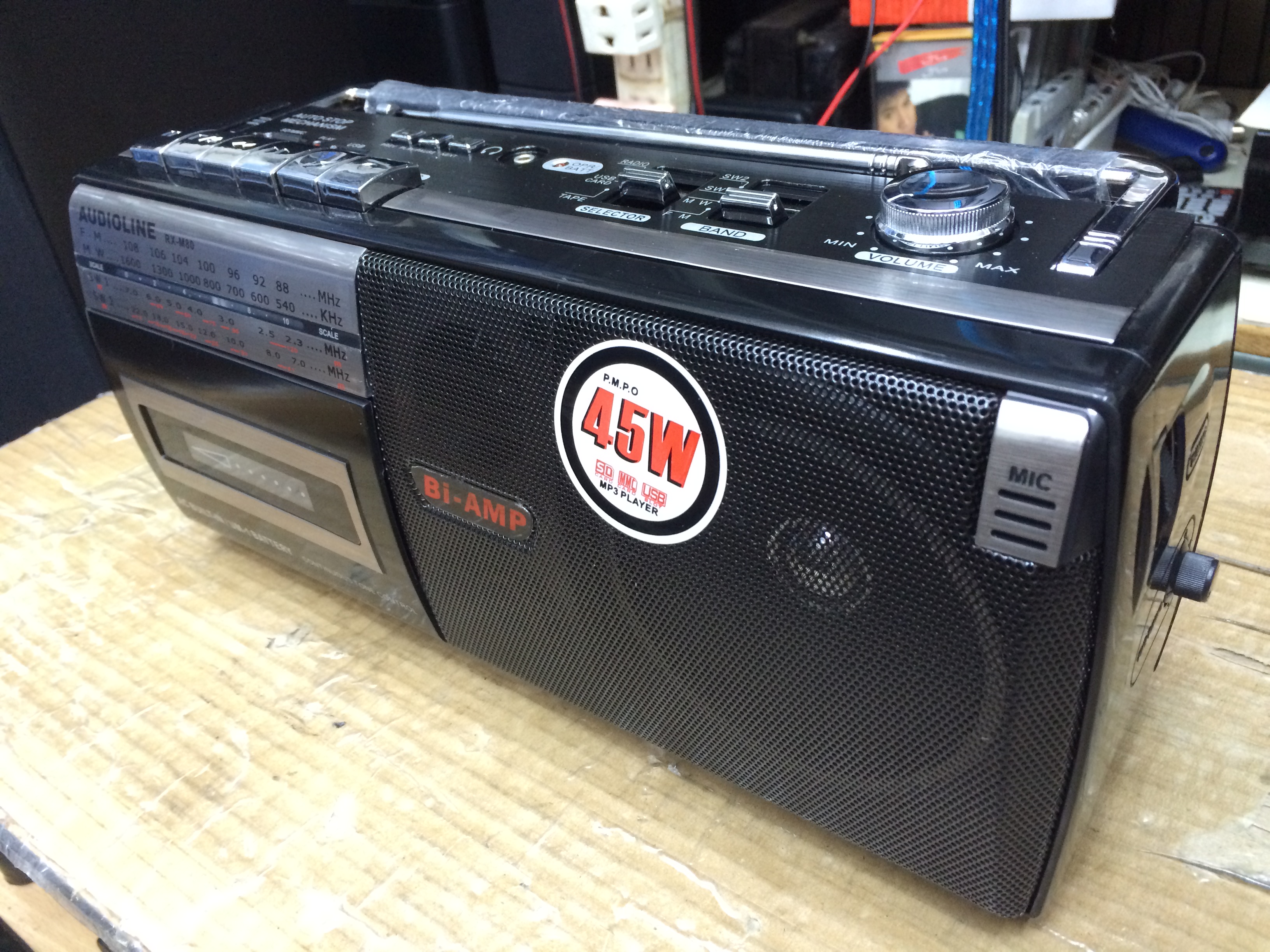 AUDIOLINE วิทยุเทป AM-FM-USB รุ่น RX-M80