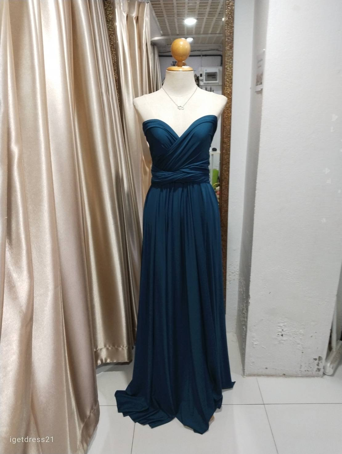 (PRE-LOVED) ชุดราตรียาวรุ่นinfinityสีเขียวอมน้ำเงิน(ฟรีไซส์)