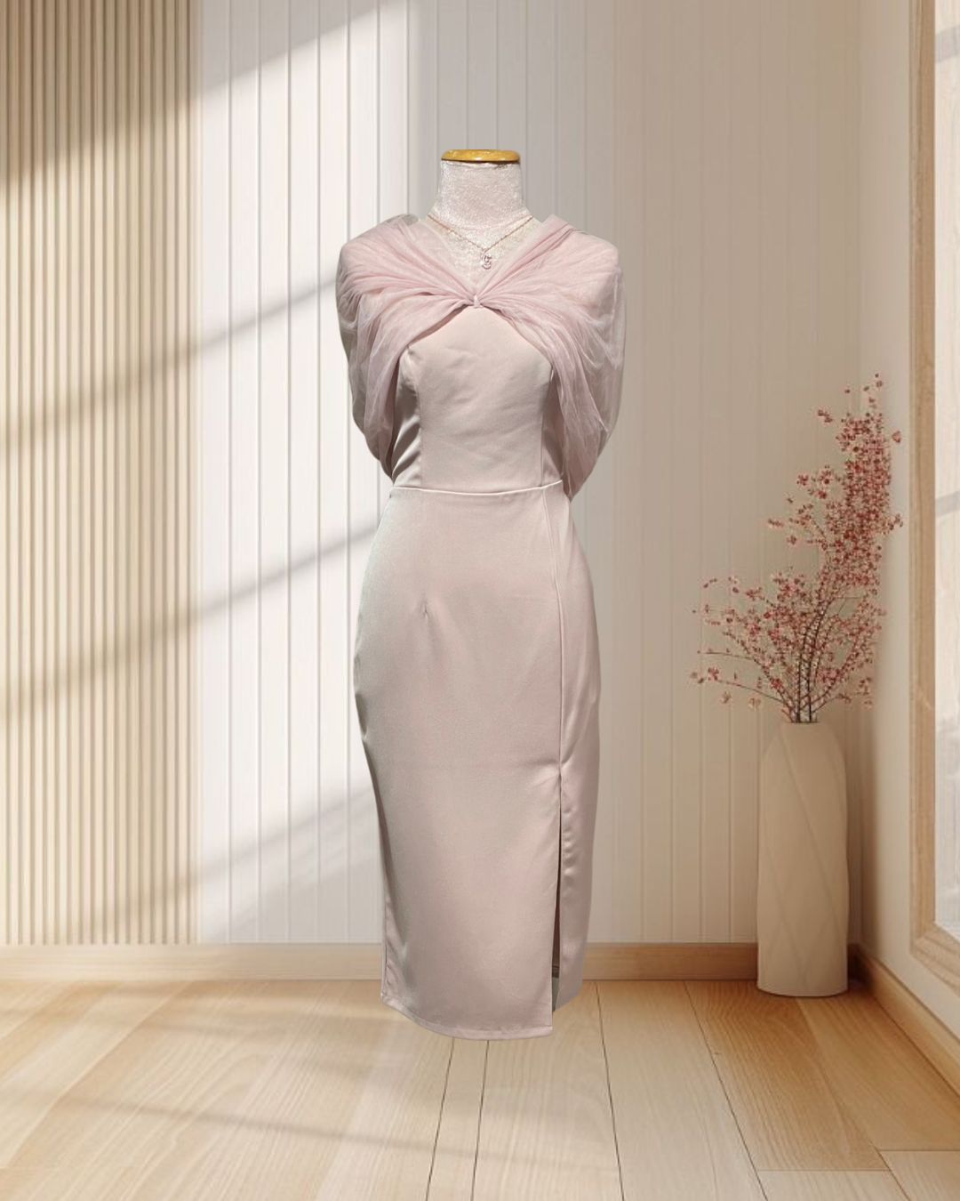 ราตรีสั้นเกาะอกแต่งมุ้งโบว์คลุมไหล่ผ้าฮานาโกะ ไซส์ M