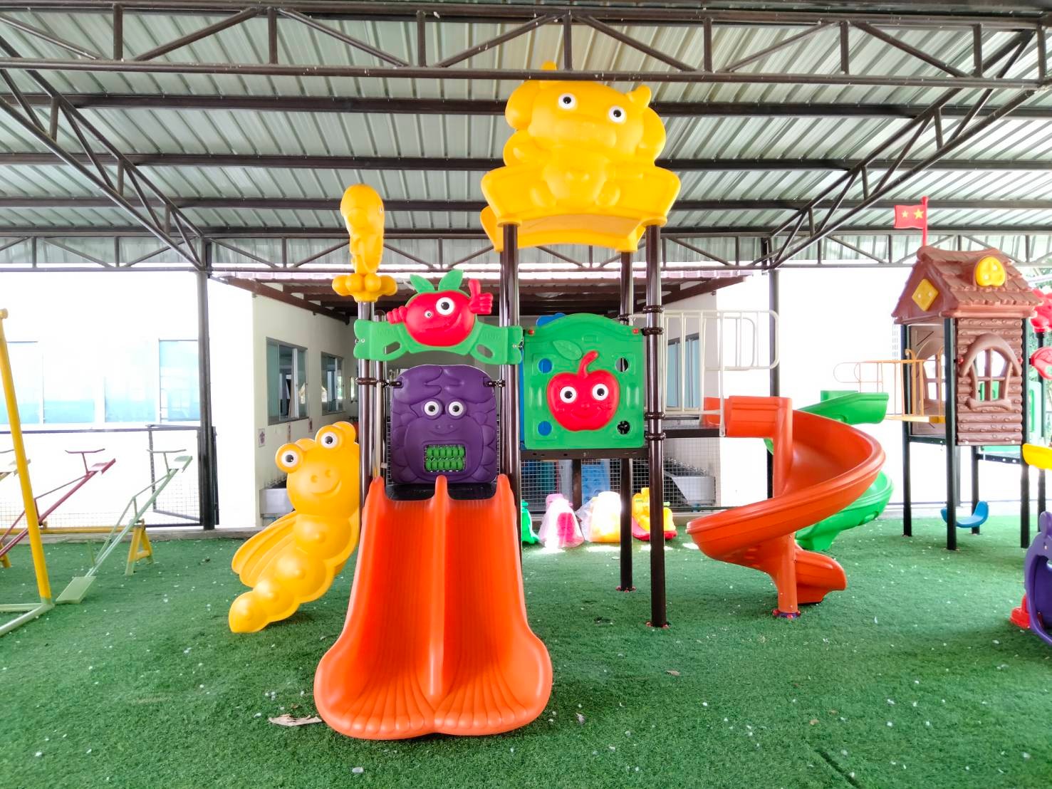 เครื่องเล่นสนาม ชุด Little Puppy หมาน้อยแสนน่ารักและชาวแก๊งแสนสนุก