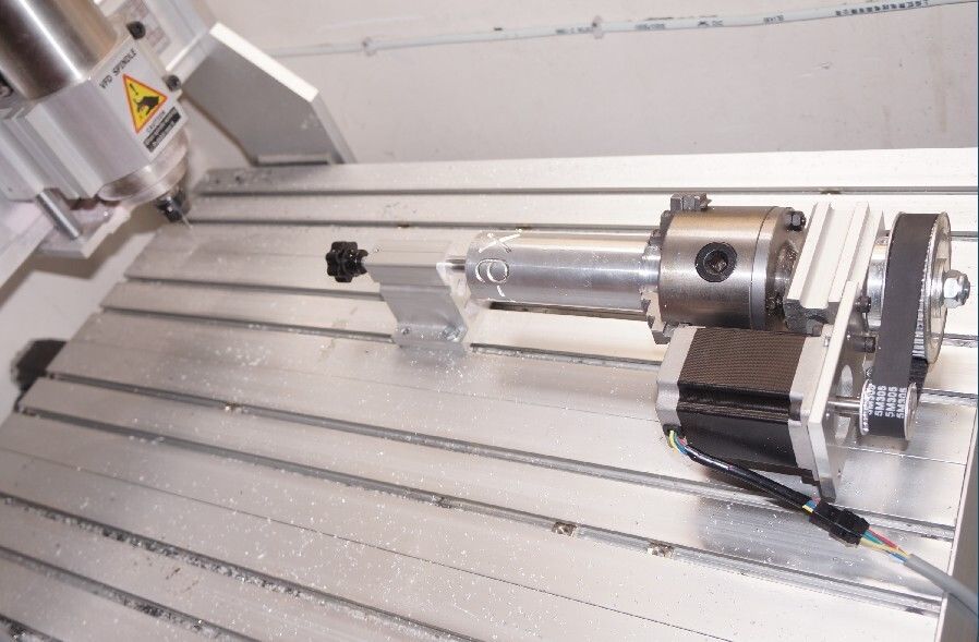 Mini CNC 6040 4 Axis ชิ้นงาน X 400mm Y600 mm Z 100 mm สี่แกน Spindle 2200W