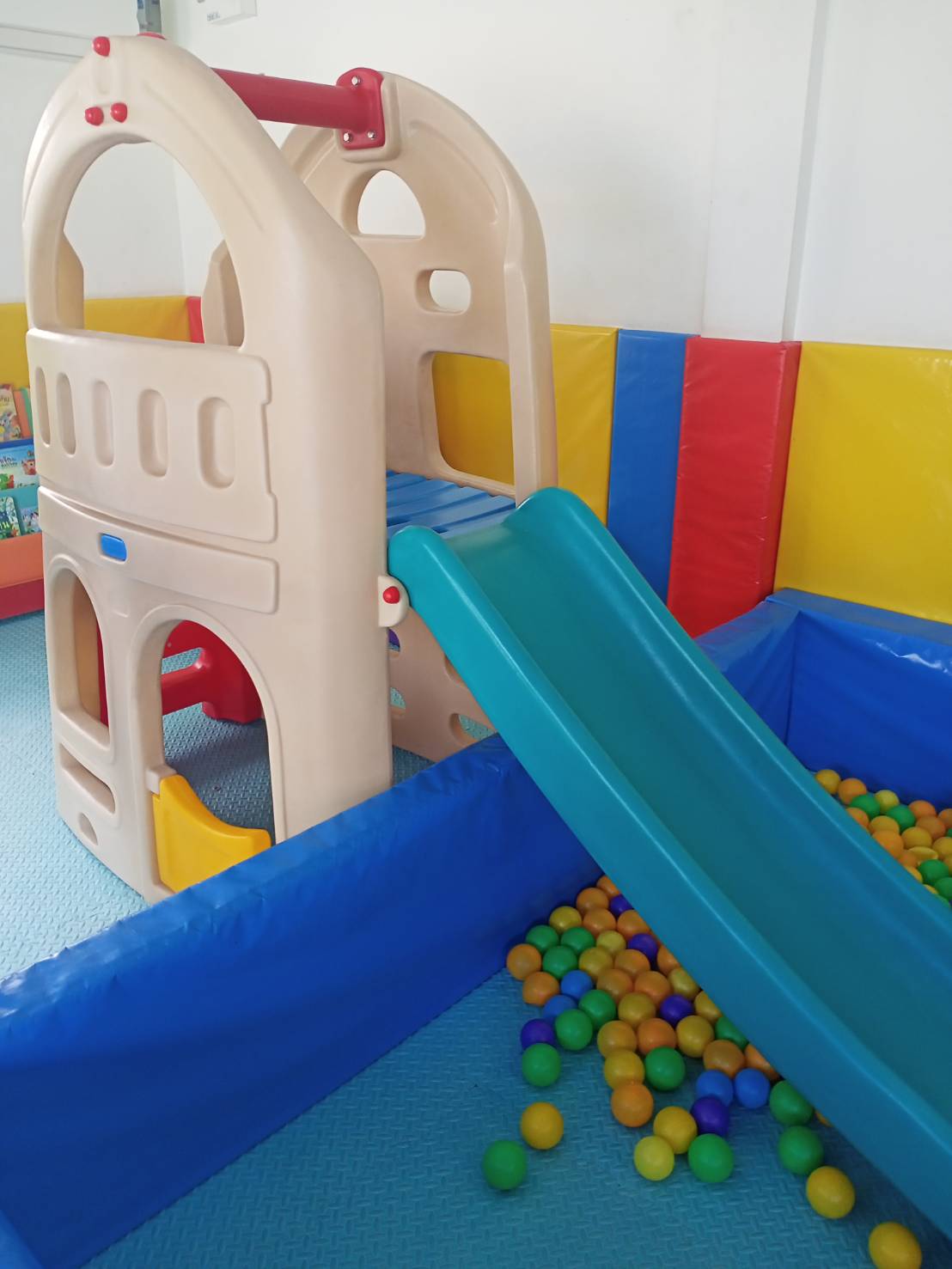 บ้านกระดานลื่น 2 ชั้น บ้านน้อยพร้อมสไลเดอร์ บ้านของเล่นเด็ก