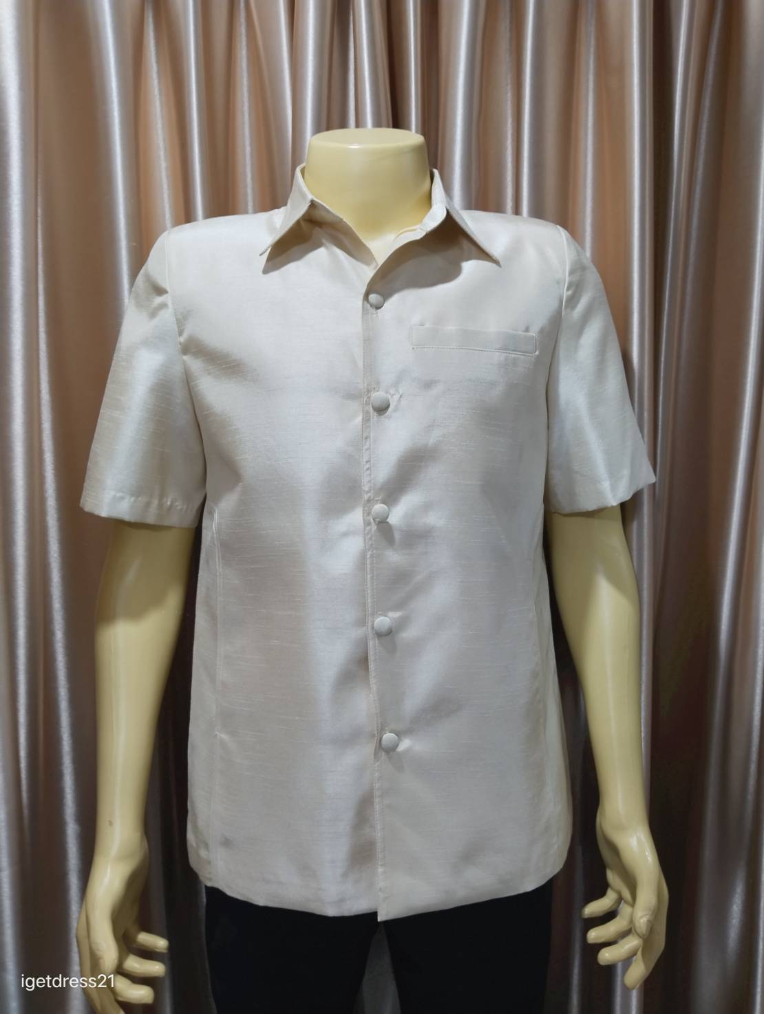 เสื้อซาฟารี สีครีม M