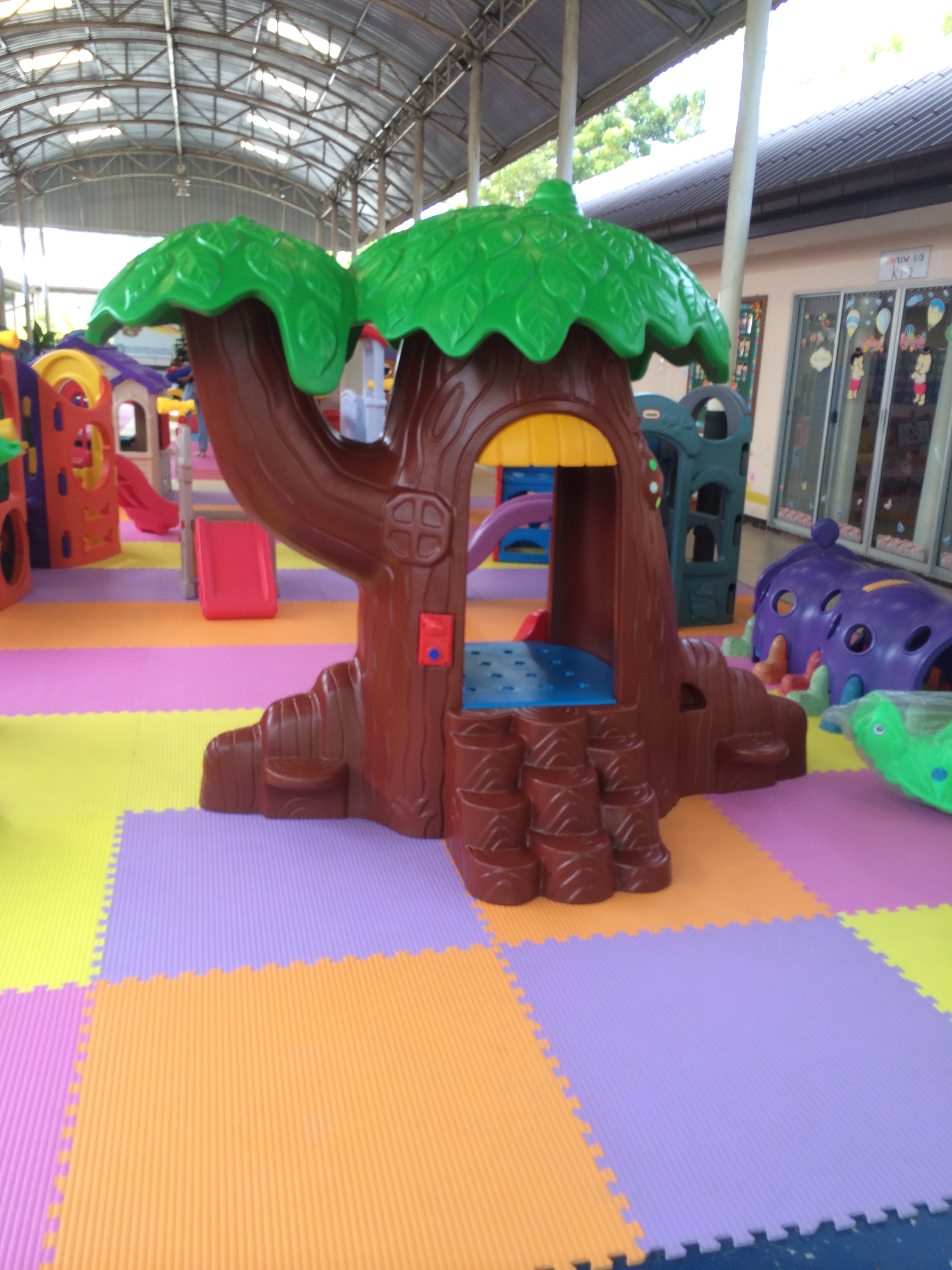 บ้านต้นไม้ บ้านต้นไม้ของเล่นเด็ก