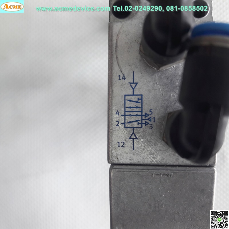Solenoid valve Festo รุ่น J-5-1/8-B-30988, 5/2