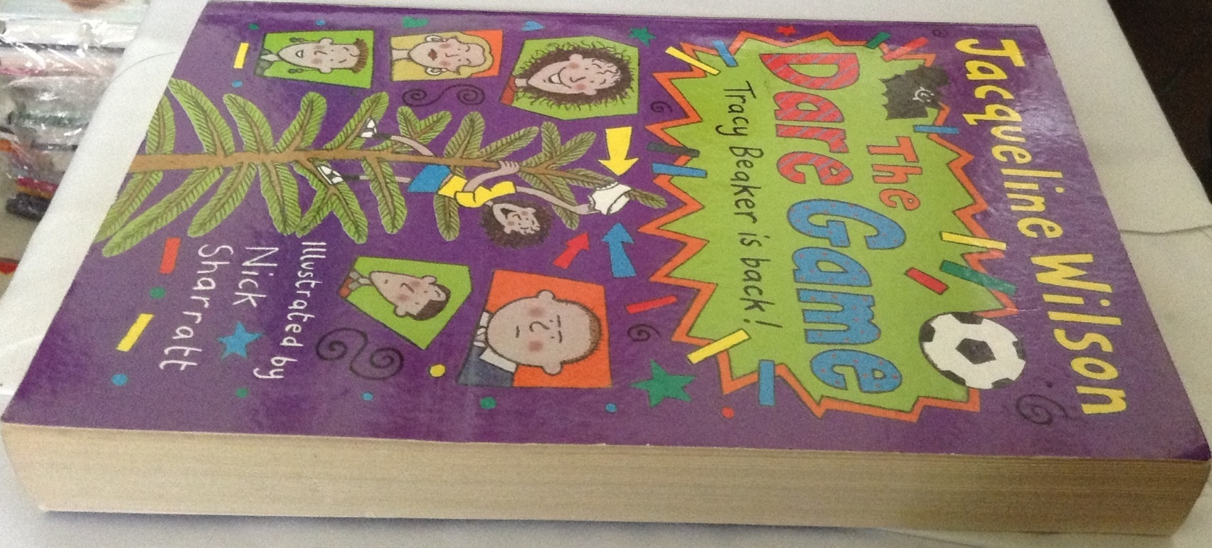 The dare game Tracy beaker is back jacqueline wilson ราคา 150