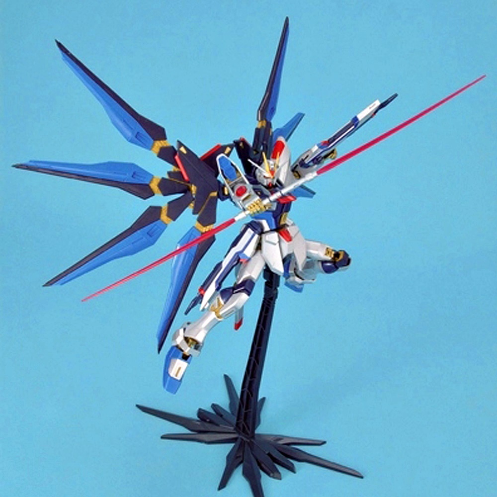 BANDAI MG 1/100 STRIKE FREEDOM GUNDAM EXTRA FINISH VERSION สไตร์ค ฟรีดอม กันดั้ม EXF โมเดล กันดั้ม กันพลา PS TOYLAND