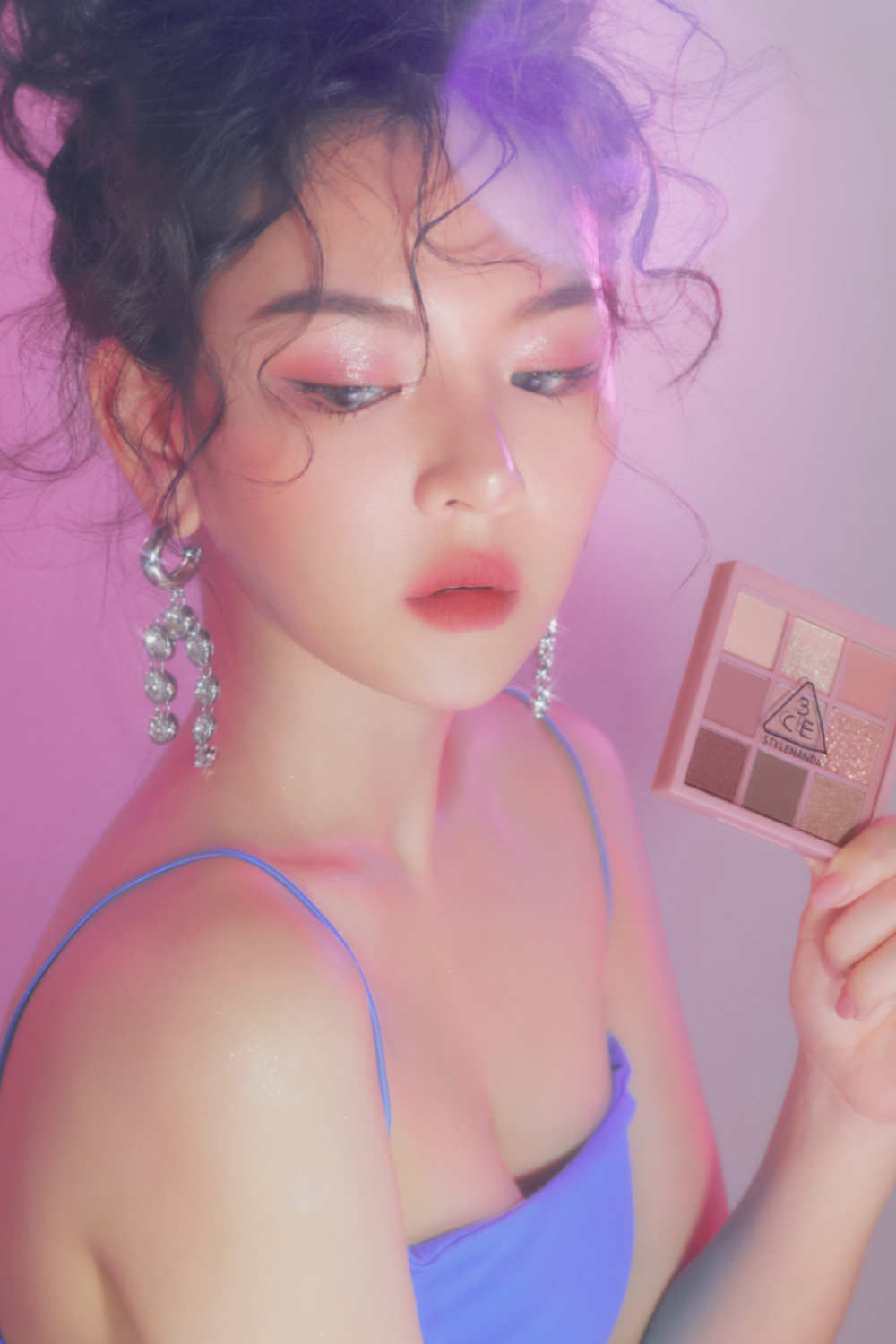 พาเลทอายแชโดว์3CE Multi Eye Color Palette สีAuto Focus